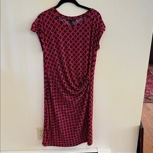 Chic Banana Republic Red and Navy Patterned Midi Dress